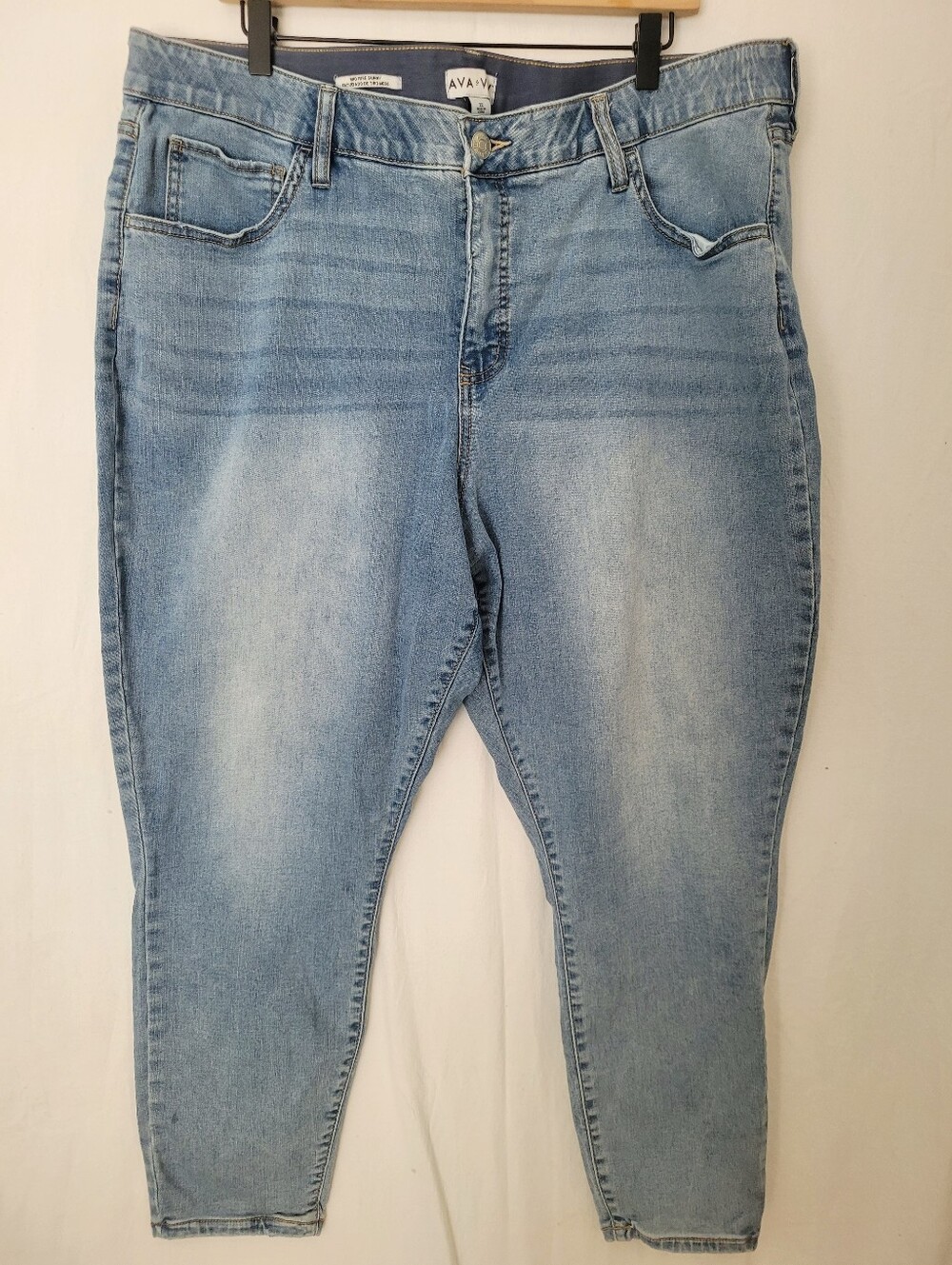 Ava & Viv Denim Jeans Size 22 Mid Rise Skinny Faded Wash Casual Comfy